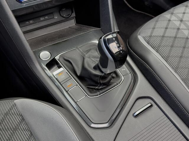 Volkswagen TIGUAN 1.4 TSI AUT6 EHYBRID 3X R-LINE + 66D.KM! PANODAK NAVI CAMERA DIGI-DASH APPLE-CARPLAY LED LMV PDC