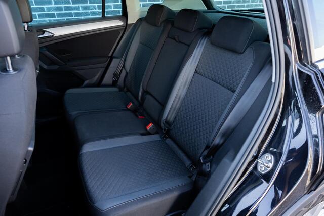 Volkswagen TIGUAN 1.5 TSI ACT Comfortline Business
