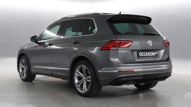 Volkswagen TIGUAN 1.5 TSI 150pkAutomaat Highline Business R / Panoramadak / Camera / Full-LED / 19"Lm 340