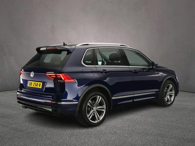 Volkswagen TIGUAN Highline Business R 1.4 TSI 150pk DSG Automaat Trekhaak, Elektrische achterklep, Adaptive cruise control, LED koplampen, Navigatie