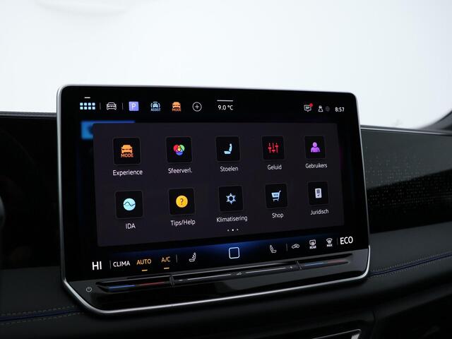 Volkswagen TIGUAN 1.5 eHybrid 272pk DSG R-Line Edition · Panoramadak · 360 Camera · Inklap. Trekhaak · Dodehoeksensor · Matrix LED · Massagestoelen · Keyless · Garantie t/m 27-10-2029 of 100.000km