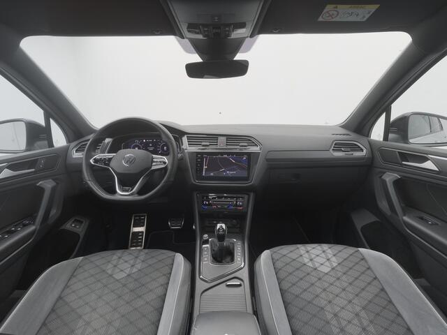 Volkswagen TIGUAN 1.4 TSI eHybrid R-Line Business | PANO | 360° | ADAPTIVE | STOEL- EN STUURVERW.