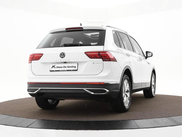 Volkswagen TIGUAN 1.4 TSI 245pk DSG eHybrid Elegance · Panoramadak · Camera · Apple/Android Car Play · Dodehoek Detectie · 18'' Inch ·
