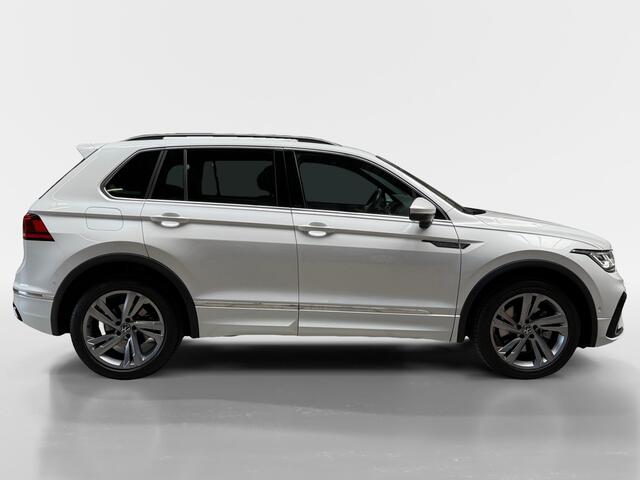 Volkswagen TIGUAN 1.5 eHybrid R-Line Edition I Adaptive Cruise I Camera I Carplay I Elek. Achterklep