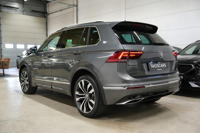 Volkswagen TIGUAN 2.0 TSI 4Motion 230PK 3x R-Line * Pano - Trekhaak - Virtual - 20" - ACC - Keyless - HUD - Camera *