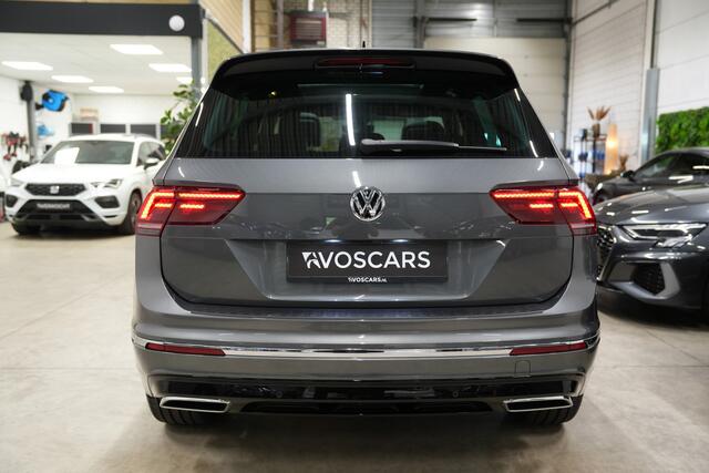 Volkswagen TIGUAN 2.0 TSI 4Motion 230PK 3x R-Line * Pano - Trekhaak - Virtual - 20" - ACC - Keyless - HUD - Camera *