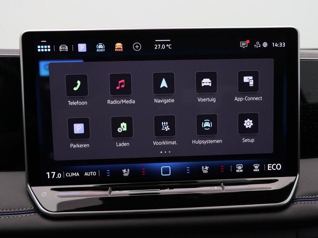 Volkswagen TIGUAN 1.5 eHybrid 272 Pk Automaat R-Line Edition | Black Style | Panoramadak | Stoelverwarming | Trekhaak | Adaptive Cruise | 360° Camera | CarPlay | 20 Inch | 13.549 Km !!