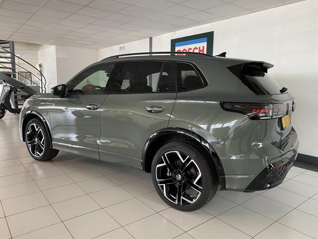 Volkswagen TIGUAN 1.5 eHybrid R-Line Edition 272 PK Full option, pano, trekhaak, headup