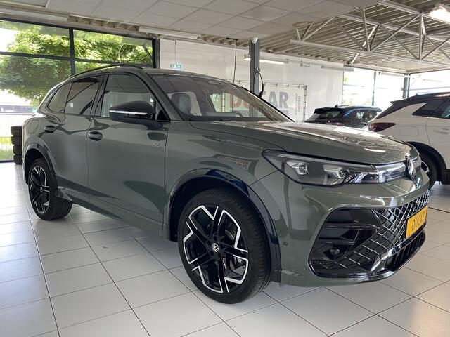 Volkswagen TIGUAN 1.5 eHybrid R-Line Edition 272 PK Full option, pano, trekhaak, headup