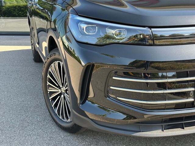 Volkswagen TIGUAN 1.5 eHybrid Elegance 204pk | Trekhaak | Camera | Head-up | All-season | Dode hoek | Elek. klep | incl. verlengde garantie