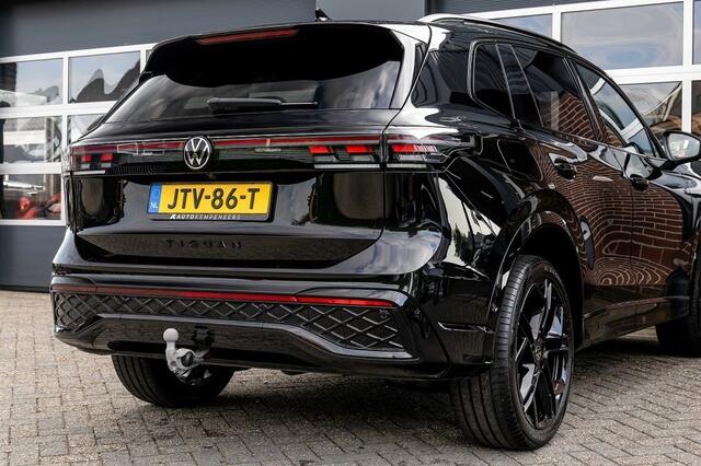 Volkswagen TIGUAN 1.5 eHybrid R-Line | Panoramadak | Stoelventilatie | Memory | Trekhaak | Massage | 360 |