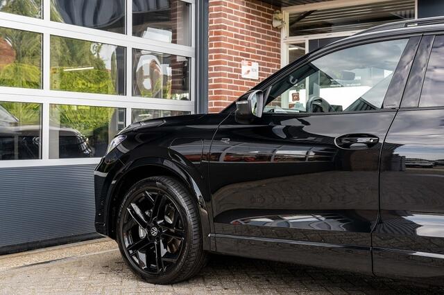Volkswagen TIGUAN 1.5 eHybrid R-Line | Panoramadak | Stoelventilatie | Memory | Trekhaak | Massage | 360 |