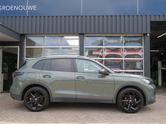 Volkswagen TIGUAN 1.5 eTsi GOAL DSG-aut. / 20 Inch York / Trekhaak / IQ Light / 360 Camera / FABRIEKS garantie
