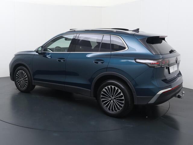 Volkswagen TIGUAN 1.5 eHybrid Life Edition | 204 PK | SoH 97% | Trekhaak | Panoramadak | Matrix LED | 360 graden camera | Dodehoek detectie | 20" LM velgen |