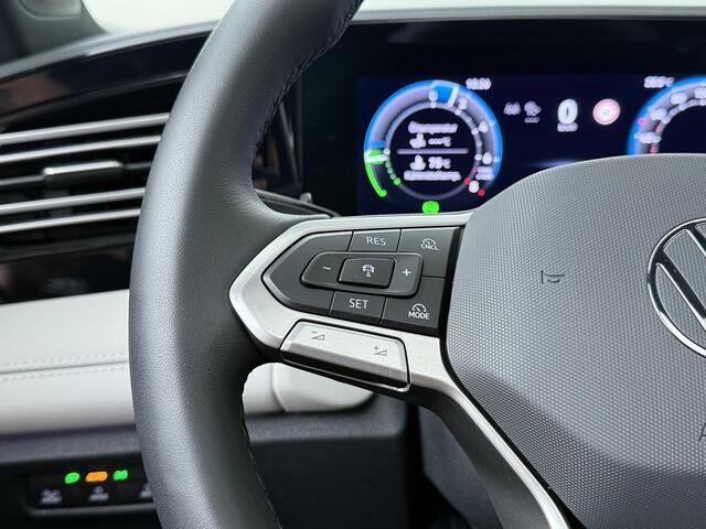 Volkswagen TIGUAN 1.5 eHybrid Life Edition | 204 PK | SoH 97% | Trekhaak | Panoramadak | Matrix LED | 360 graden camera | Dodehoek detectie | 20" LM velgen |
