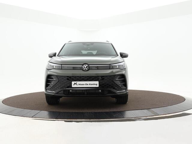 Volkswagen TIGUAN R-Line Edition 1.5 eHybrid 204 PK 6 versn. DSG · Achteruitrijcamera · Rondomzichtcamera · Draadloze telefoonlader · Black Style Pakket · Trekhaak inklapbaar, met elektrische ontgrendeling, incl. aanhangermanoeuvreerhulp Trailer Assist · Voorraad OUTLET · 