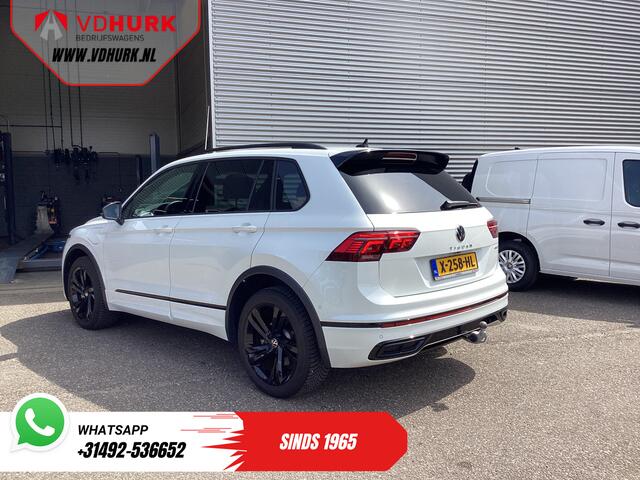 Volkswagen TIGUAN 1.4 TSI eHybrid R-Line Pano/ IQ-Light/ Head-Up/ Elek.Trekhaak/ Elek.Klep/ Adapt.Cruise/ Parlemoer/ Stoelverw./ Climate/ Carplay/ Navi/
