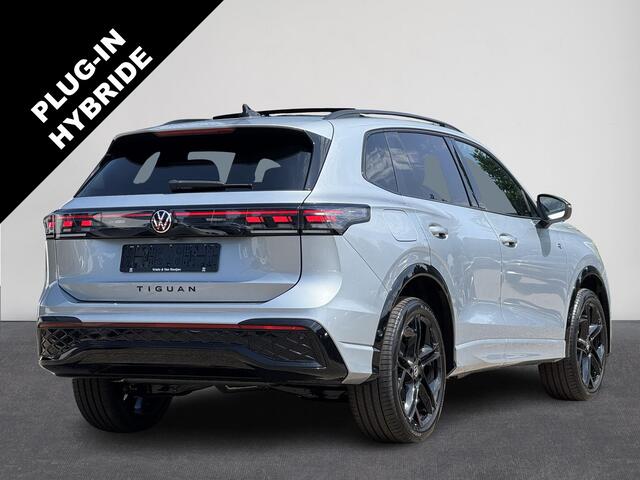 Volkswagen TIGUAN 1.5 eHybrid R-Line | Nieuw! | Navi | ACC | Pano | Camera | Interieur Style Pakket | Elektrische kofferklep | ( Vestiging - Nieuwegein )
