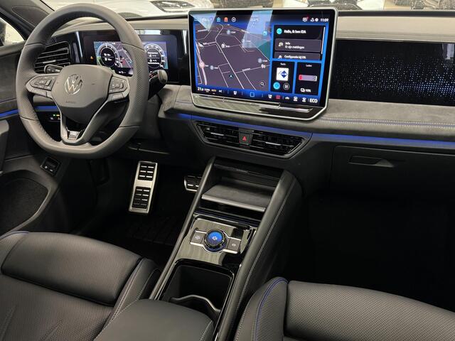 Volkswagen TIGUAN 1.5 eHybrid R-Line | Nieuw! | Navi | ACC | Pano | Camera | Interieur Style Pakket | Elektrische kofferklep | ( Vestiging - Nieuwegein )