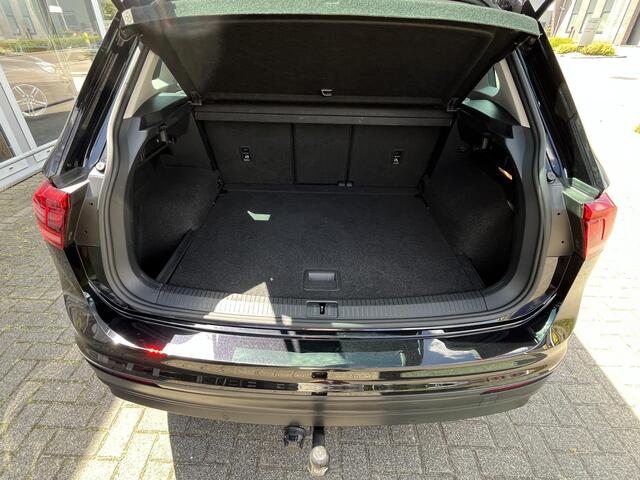 Volkswagen TIGUAN 1.4 TSI Comfortline | ACC | Executive pakket | Apple Carplay | Camera | Trekhaak | NAP