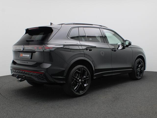 Volkswagen TIGUAN 1.5 eHybrid R-Line Edition 272PK DSG Pano-Schuifdak, Black Style, Trekhaak, 20" LM Velgen, Head-Up Display, Matrix LED-Verlichting, Harman-Kardon, 360gr. Camera, Navi, Elektr. Achterklep
