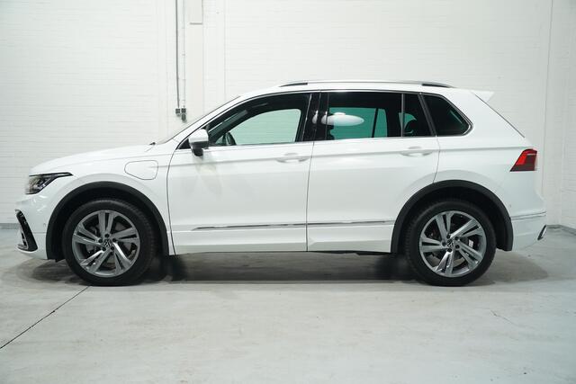 Volkswagen TIGUAN 1.4 TSI eHybrid R-Line Business+ NAP Clima Camera 360 Apple Carplay Led koplampen Rijklaar!
