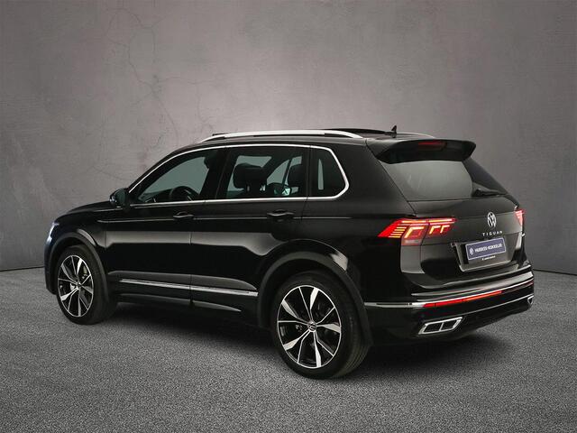 Volkswagen TIGUAN R-Line Business 1.4 TSI eHybrid 245pk DSG Automaat Trekhaak, 360 camera, Adaptive cruise control, Lederen bekleding, LED matrix koplampen, Panoramadak