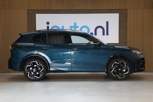 Volkswagen TIGUAN 1.5 eHybrid 272pk R-Line Black Style Pano/Leder/IQ.Light HD/360/Headup/HK/Keyless/ACC/DCC/Elek. stoelen/Dodehoek/20"/Trekhaak wegkl.