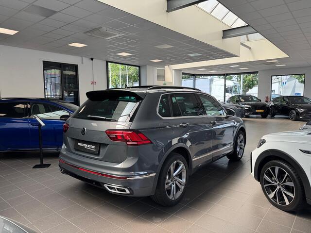 Volkswagen TIGUAN 1.4 TSI eHybrid R-Line / Pano / 360 / keyless /