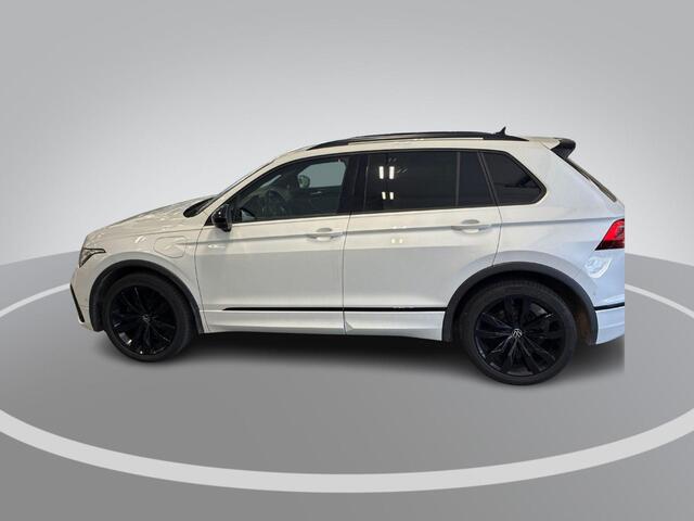 Volkswagen TIGUAN 1.4 TSI 245pk DSG eHybrid R-Line Business · Leder · 360 Camera · Wegklapbare Trekhaak · Elek. Voorstoelen · Head-Up · Apple/Android Car Play · 20'' Inch ·
