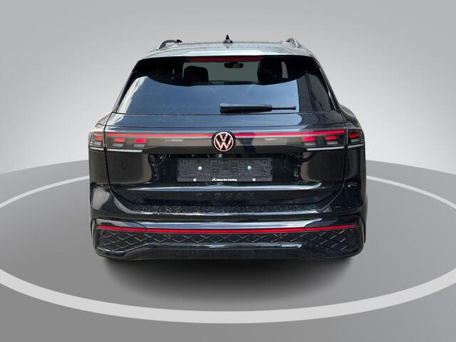 Volkswagen TIGUAN 1.5 272pk DSG eHybrid R-Line · Panoramadak · Wegklapbare Trekhaak · Leder · Harman Kardon · 360 Camera · Stoel ventilatie · Massage · 20'' Inch · Garantie t/m 04-09-2030 of 100.000km