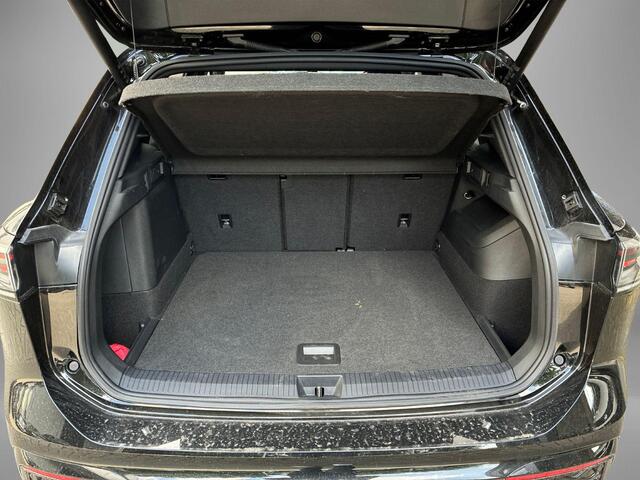 Volkswagen TIGUAN 1.5 272pk DSG eHybrid R-Line · Panoramadak · Wegklapbare Trekhaak · Leder · Harman Kardon · 360 Camera · Stoel ventilatie · Massage · 20'' Inch · Garantie t/m 04-09-2030 of 100.000km