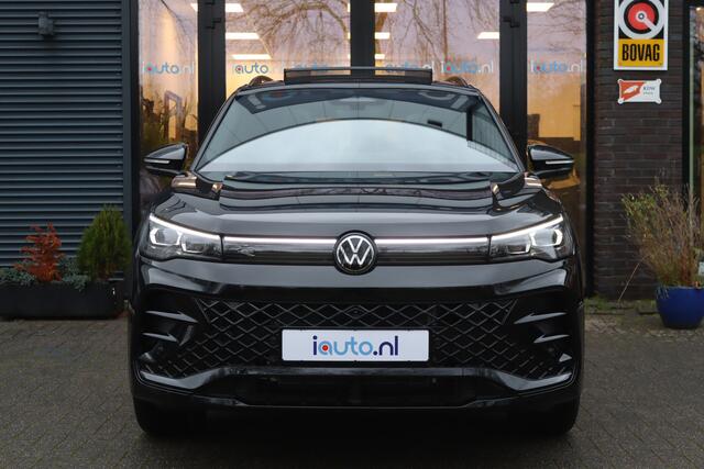 Volkswagen TIGUAN 1.5 eHybrid 272pk R-Line Black Style Pano/IQ.Light HD/360/Keyless/Headup/ACC/DCC/ Dodehoek/20"/Trekhaak wegkl.