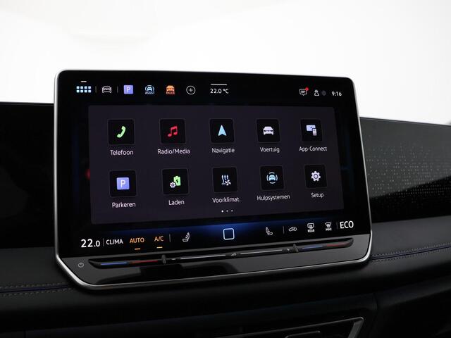 Volkswagen TIGUAN 1.5 eHybrid 272pk DSG R-Line Edition · Panoramadak · 360 Camera · Inklap. Trekhaak · Matrix LED · Keyless · Massagefunctie · Dodehoeksensor · Garantie t/m 27-10-2029 of 100.000km