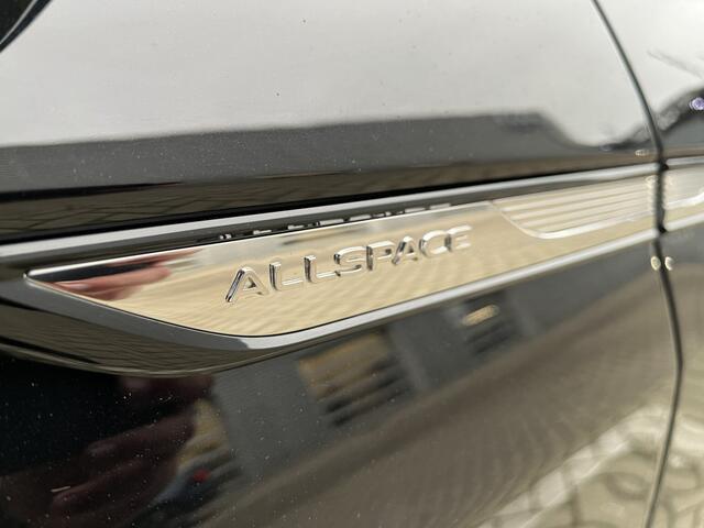 Volkswagen TIGUAN 1.5 TSI Life Business / 7 Persoons / Digitale Cockpit / Trekhaak / Achteruitrijcamera / Parkeersensoren V + A / Achterklep elektrisch / Lane Assist