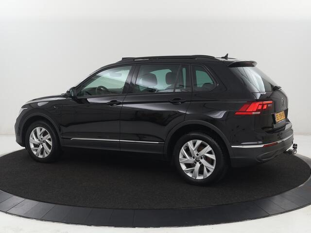 Volkswagen TIGUAN 1.4 TSI eHybrid Elegance Exclusive | SOH 90,1% | Panoramadak | Leder | Trekhaak | Stoelverwarming | Camera | Virtual Cockpit | Adaptive cruise | Carplay | Navigatie | Matrix LED | PHEV | Plug In