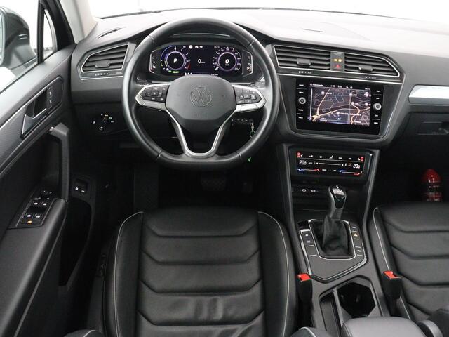 Volkswagen TIGUAN 1.4 TSI eHybrid Elegance Exclusive | SOH 90,1% | Panoramadak | Leder | Trekhaak | Stoelverwarming | Camera | Virtual Cockpit | Adaptive cruise | Carplay | Navigatie | Matrix LED | PHEV | Plug In