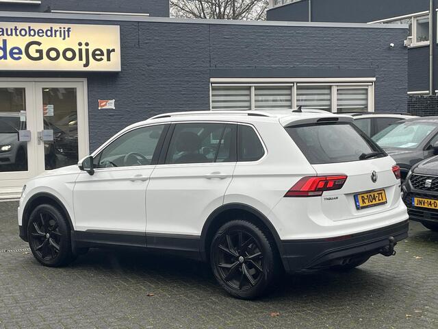 Volkswagen TIGUAN 2.0 TSi 4Motion DSG 190 PK | EL. TREKHAAK | STANDKACHEL | CAMERA | 18" |