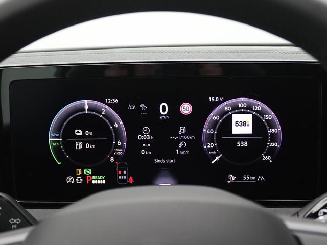 Volkswagen TIGUAN 1.5 eHybrid R-Line Edition 272PK DSG Panoramadak, Trekhaak, Leder, Memorystoelen, Achteruitrijcamera, Keyless, Navi via Apple Carplay/Android Auto, Side Assist, Black Style, 20" LM Velgen, Matrix LED-Verlichting