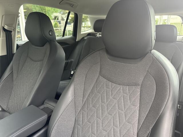 Volkswagen TIGUAN 1.5 eTSI 150PK Life DSG - Trekh. elektr. | Stoel/stuurverw. | Camera | CarPlay | All Season