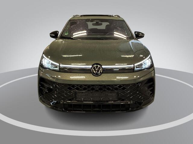 Volkswagen TIGUAN 1.5 eHybrid 204pk R-Line Edition · Panoramadak · Inklap. Trekhaak · 360 Camera · Leder Varenna · Matrix LED · Elek. Stoelen + Geheugen & Massage · Garantie t/m 07-08-2030 of 100.000km