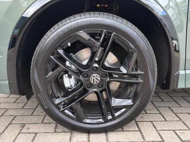 Volkswagen TIGUAN 1.5 TSI e HYBRID R-LINE 272 PK LEDER/PANO-DAK/TREKHAAK/HenK/360CAMERA