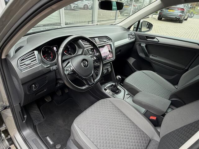 Volkswagen TIGUAN 1.4 TSI *!* NAVI/ CARPLAY/ LED/ TREKHAAK/ 102 DKM *!*