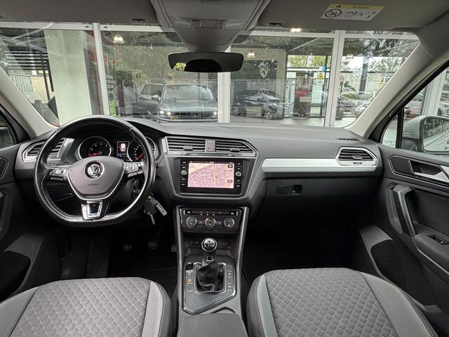 Volkswagen TIGUAN 1.4 TSI *!* NAVI/ CARPLAY/ LED/ TREKHAAK/ 102 DKM *!*