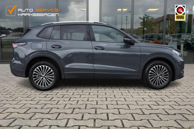 Volkswagen TIGUAN 1.5 eTSI | Trekhaak | 360 Camera | Winter Pakket |