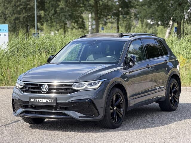 Volkswagen TIGUAN R-Line 1.5 TSI Pano IQ Light ACC Trekhaak