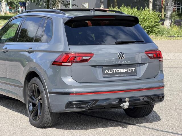 Volkswagen TIGUAN R-Line 1.5 TSI Pano IQ Light ACC Trekhaak