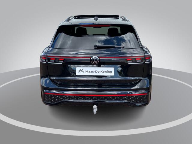 Volkswagen TIGUAN 1.5eHybrid 200kW/272PK R-Line Black Style DSG · Panoramadak · Leder · Trekhaak · Harman Kardon sound · Camera · Apple/Android Car Play · Verwarmde stoelen Voor & Achter · Stoelventilatie · Garantie t/m 10-06-2030 of 100000km.