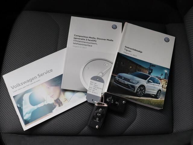 Volkswagen TIGUAN 1.4 TSI ACT Highline R-line Panodak | Dynaudio | Trekhaak | Virtual Cockpit