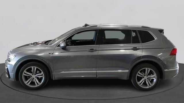 Volkswagen TIGUAN Allspace 1.5 TSI Highline Business R 7p. | Leer | Panoramadak | Trekhaak |